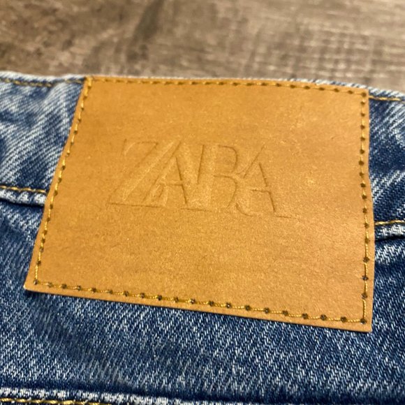 Zara Mom Jeans - Picture 3 of 3